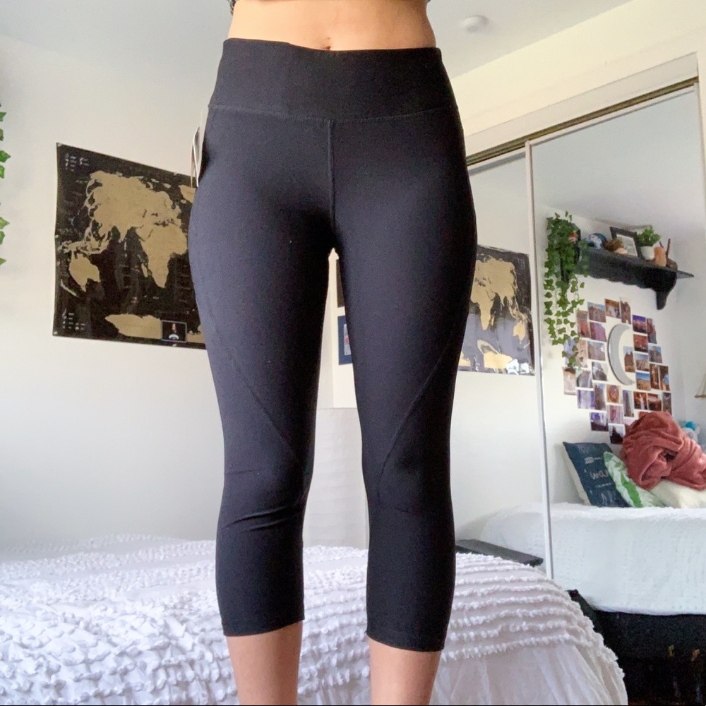 REEBOK quarter-length leggings
